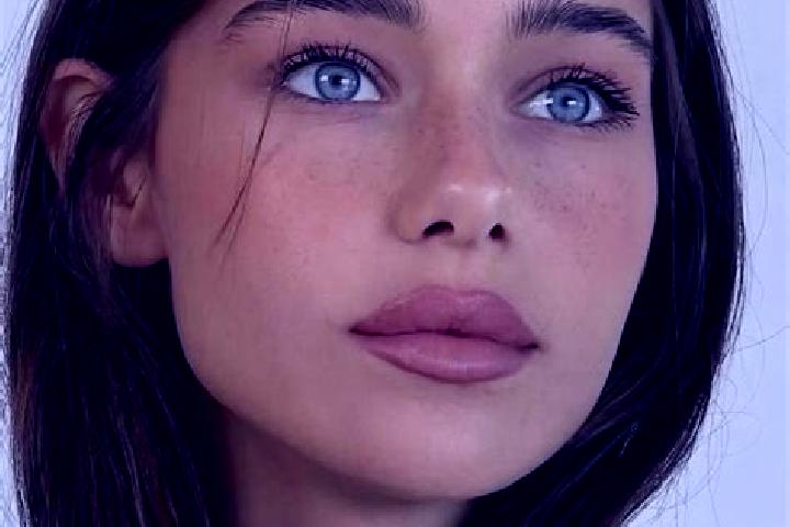 Amelia, 24, a brunette blue-eyed middle eastern companion based in Artemivka. Offering 69, GFE, Party Girl, Deep French Kissing. Available for incall and out...