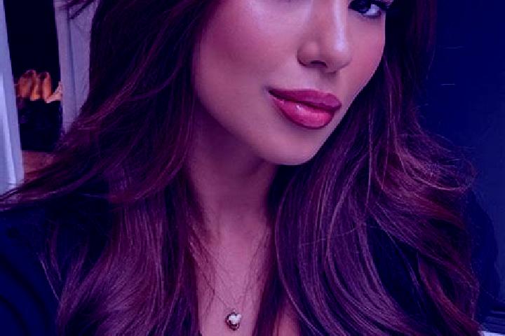 Amelia, 24, a chestnut dark-eyed latina companion based in La Glacerie. Offering Party Girl, Prostate Massage, A-Level, Travel Companion. Available for incal...