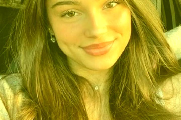 Amelia, 24, a chestnut hazel-eyed caribbean companion based in Mairana. Offering Prostate Massage, Duos, Massage, Overnight. Available for incall and outcall...