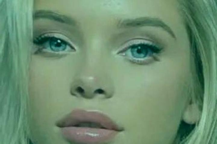 Amelia, 24, a dark blonde blue-eyed middle eastern companion based in Socea. Offering 69, Roleplay, Dinner Date. Available for incall and outcall, day and ev...