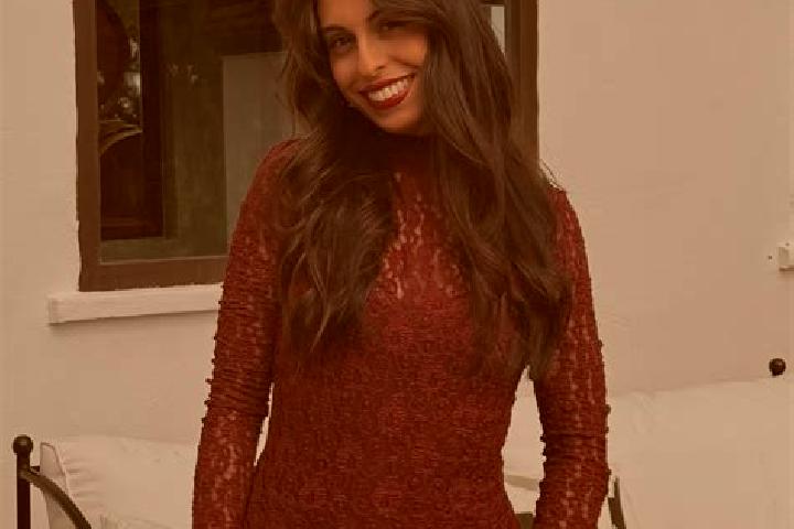 Amelia, 24 — Escort in Castro Alves, Brazil