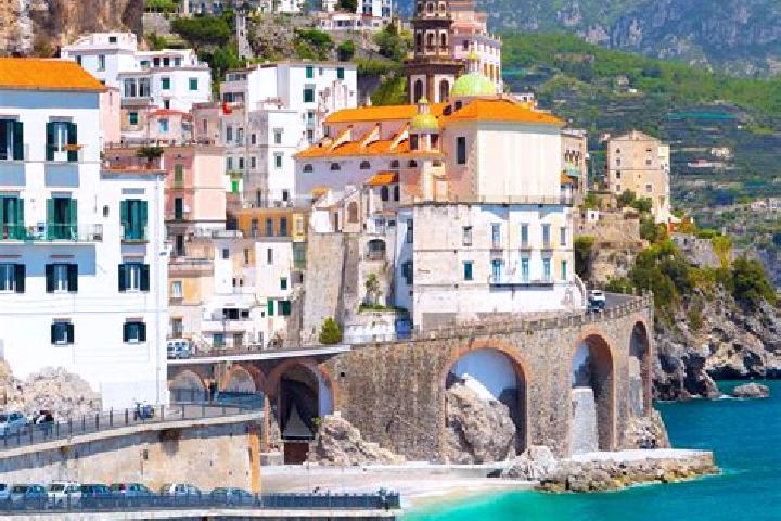 Amelia, 24 — Escort in Coazze, Italy