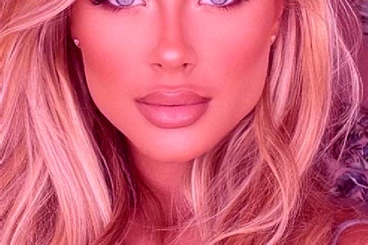 Amelia, 25, a blonde blue-eyed latina companion based in Piney Green. Offering 69, Dinner Date, Couples, Fetish. Available for incall and outcall, overnight ...
