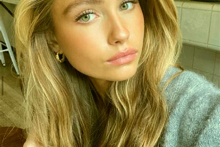 Amelia, 25, a blonde hazel-eyed ebony companion based in Hilmar-Irwin. Offering Girlfriend Experience, Roleplay, Striptease, A-Level, Dinner Date. Available ...