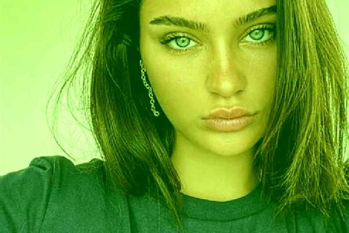 Amelia, 25, a brunette blue-eyed caribbean companion based in Manizales. Offering Duos, Striptease, GFE. Available for incall and outcall, overnight bookings...