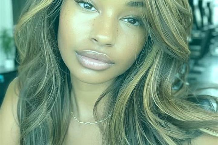 Amelia, 25, a dark blonde dark-eyed caucasian companion based in Gooua. Offering Overnight, Massage, 69. Available for incall and outcall, day and evening da...