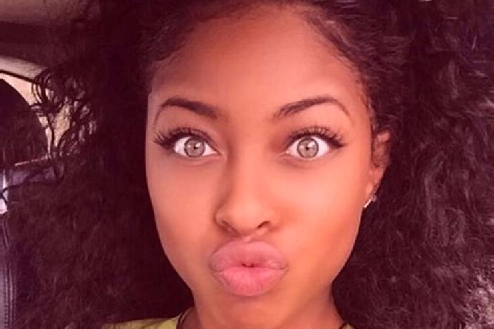 Amelia, 25, a dark blonde green-eyed ebony companion based in Nemencine. Offering Massage, Prostate Massage, GFE, Fetish, A-Level. Available for incall and o...