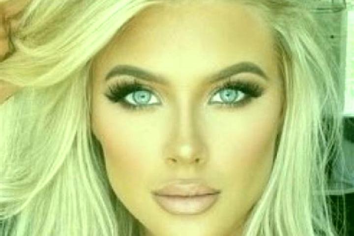 Amelia, 25, a platinum blonde grey-eyed ebony companion based in Stonarov. Offering A-Level, GFE, Massage. Available for incall and outcall, day and evening ...