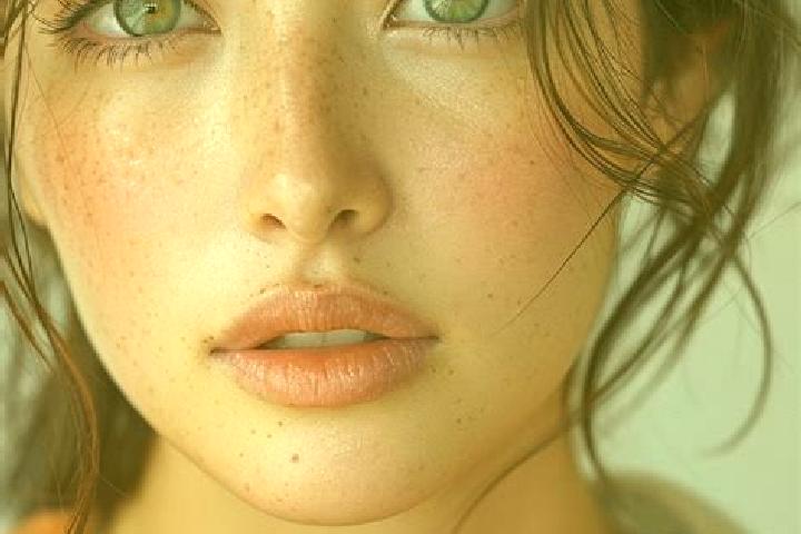 Amelia, 25, a red grey-eyed asian companion based in Queluz. Offering OWO, Domination, Party Girl. Available for incall and outcall, day and evening dates.