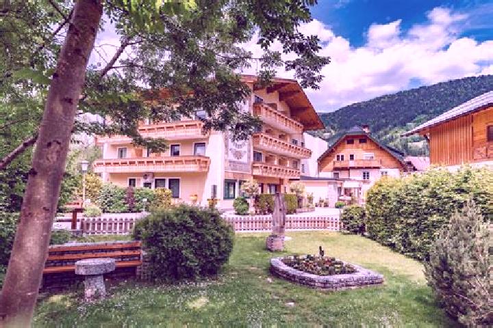Amelia, 25 — Escort in Aich, Austria