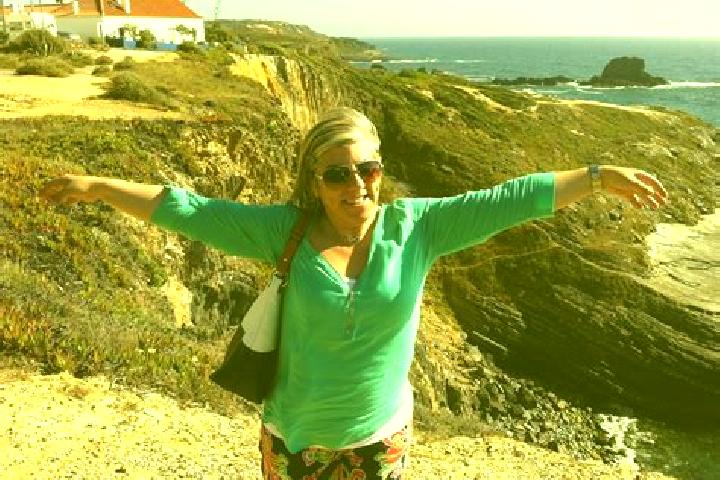 Amelia, 25 — Escort in Almograve, Portugal