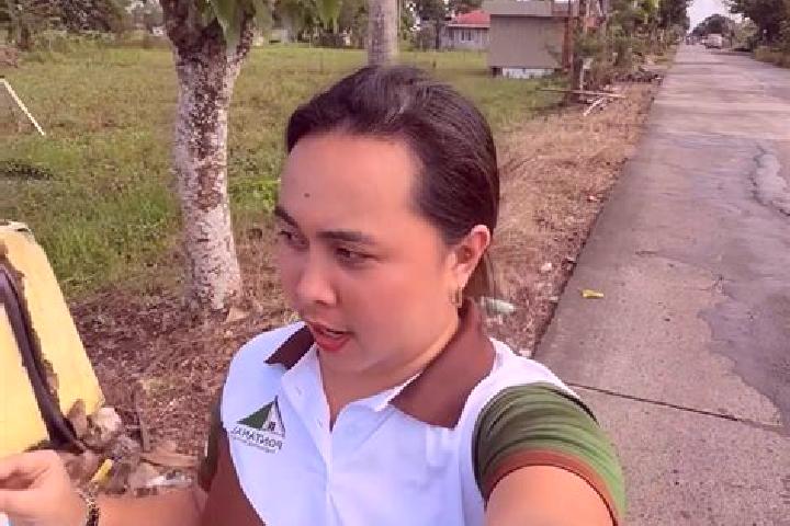 Amelia, 25 — Escort in Bula, Philippines