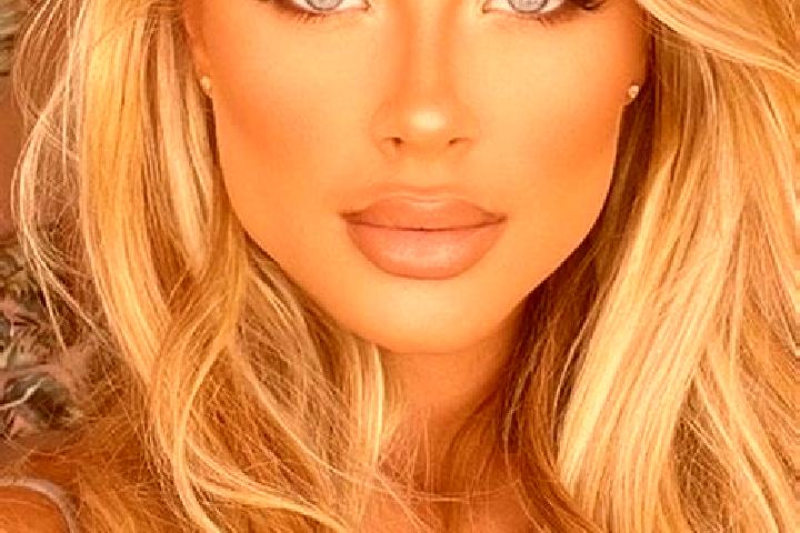 Amelia, 26, a blonde blue-eyed latina companion based in Mossley Hill. Offering BDSM, Dinner Date, CIM. Available for incall and outcall, overnight bookings ...
