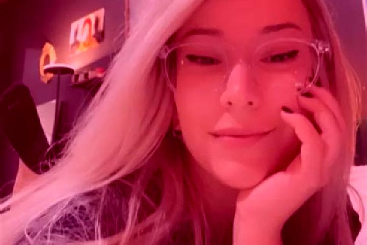 Amelia, 26, a blonde dark-eyed caribbean companion based in As Sukhnah. Offering CIM, GFE, Dinner Date. Available for incall and outcall, overnight bookings ...