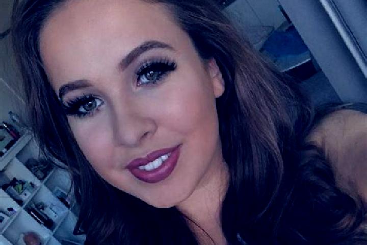 Amelia, 26, a red dark-eyed caribbean companion based in Albuquerque. Offering Deep French Kissing, Fetish, Erotic Massage, Dinner Date. Available for incall...