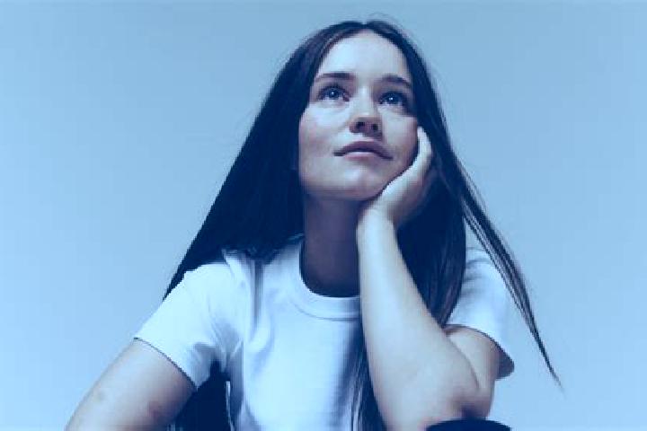 Amelia, 26 — Escort in Alstermo, Sweden