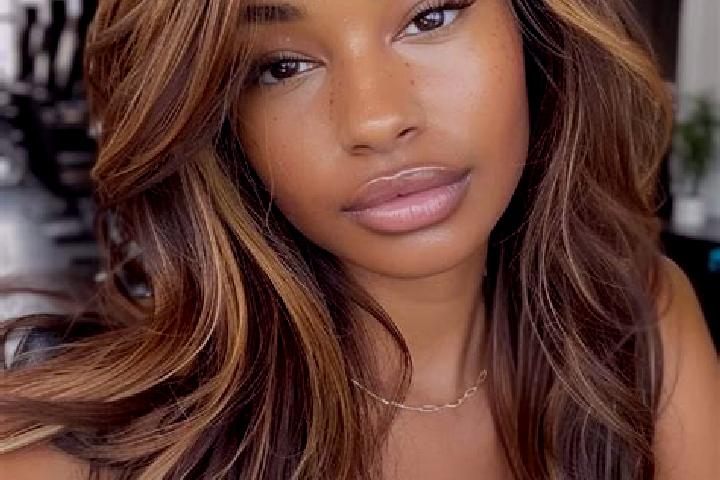 Amelia, 27, a blonde brown-eyed mixed companion based in Manubul. Offering Roleplay, 69, Duos. Available for incall and outcall, day and evening dates.