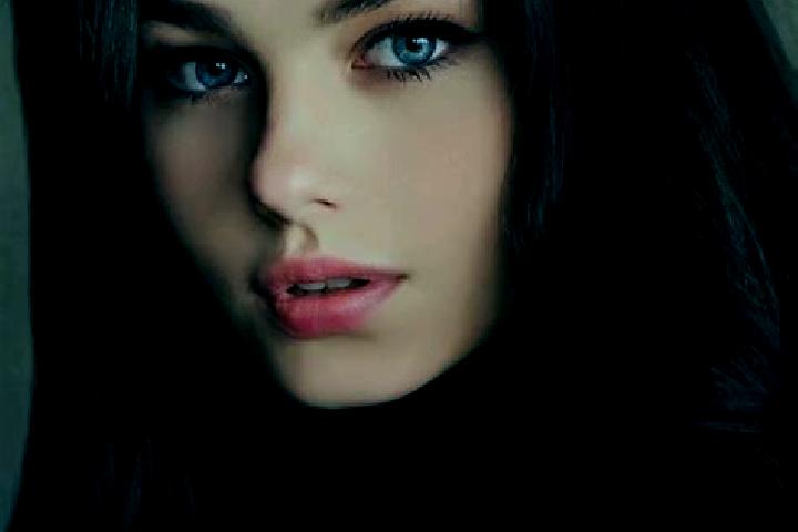 Amelia, 27, a brunette blue-eyed caucasian companion based in Mombello Monferrato. Offering Overnight, Erotic Massage, Girlfriend Experience, Domination, Par...