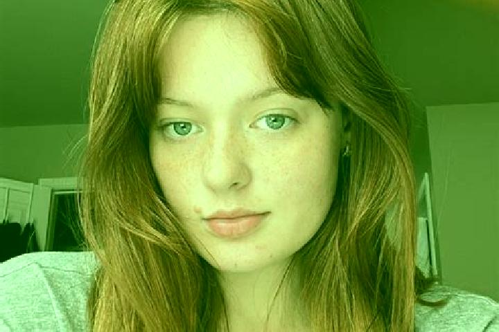 Amelia, 27, a chestnut green-eyed caucasian companion based in Krasocin. Offering Travel Companion, GFE, Deep French Kissing, Massage. Available for incall a...