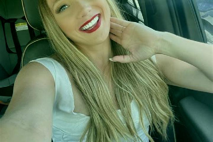 Amelia, 27 — Escort in Colorado City, United States