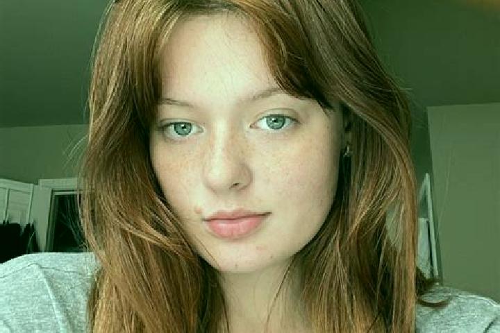 Amelia, 28, a auburn blue-eyed indian companion based in Saint-Vincent-de-Mercuze. Offering Massage, 69, GFE. Available for incall and outcall, overnight boo...