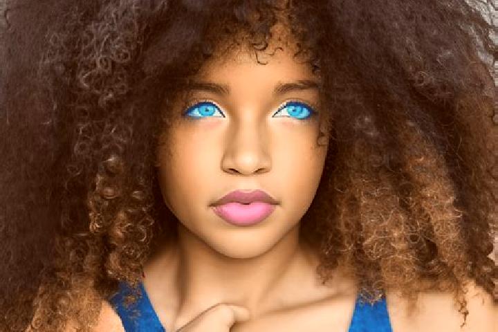 Amelia, 28, a black blue-eyed mixed companion based in Liunggunung. Offering Erotic Massage, Fetish, Deep French Kissing, Couples. Available for incall and o...