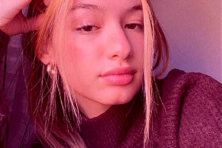 Amelia, 28, a blonde brown-eyed asian companion based in Chaboksar. Offering Massage, Deep French Kissing. Available for incall and outcall, day and evening ...
