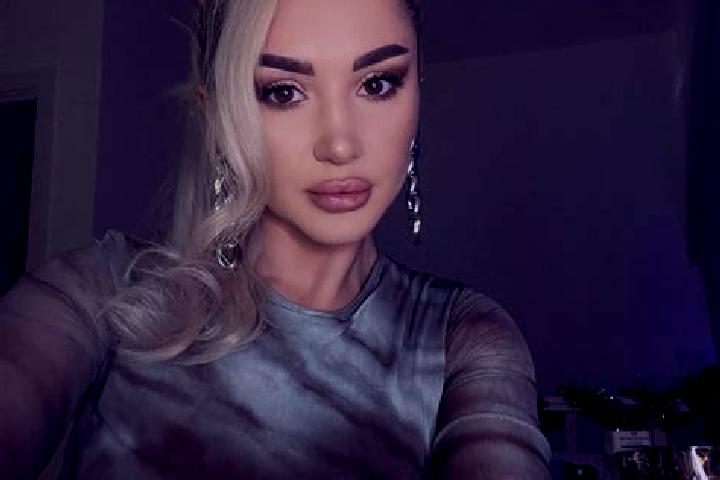 Amelia, 28, a blonde grey-eyed asian companion based in Bosilovo. Offering GFE, Deep French Kissing, Travel Companion, Striptease. Available for incall and o...