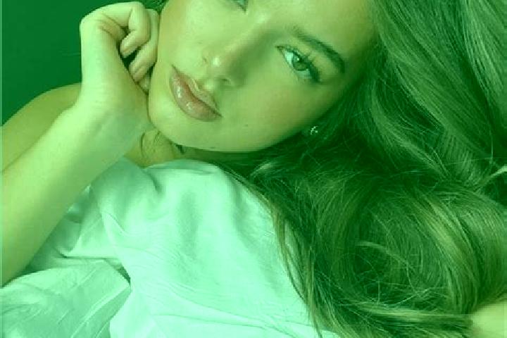 Amelia, 28, a chestnut green-eyed latina companion based in Slivnica pri Mariboru. Offering Dinner Date, Travel Companion, Tantra. Available for incall and o...