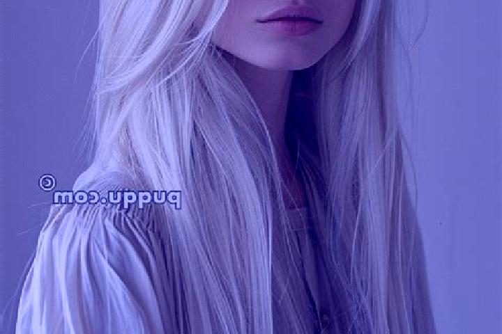 Amelia, 28, a platinum blonde blue-eyed caucasian companion based in Broekhem. Offering Fetish, Erotic Massage, Couples, Deep French Kissing. Available for i...