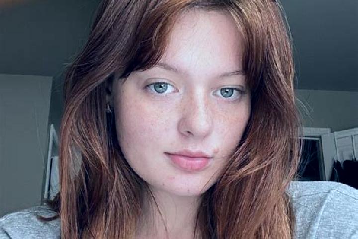 Amelia, 28, a red green-eyed mixed companion based in Meshcherino. Offering 69, BDSM, Tantra, Deep French Kissing, Girlfriend Experience. Available for incal...