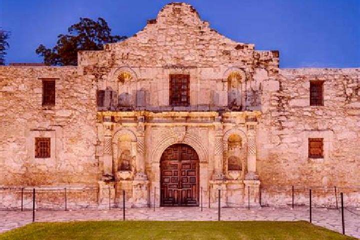 Amelia, 28 — Escort in Alamo, Mexico