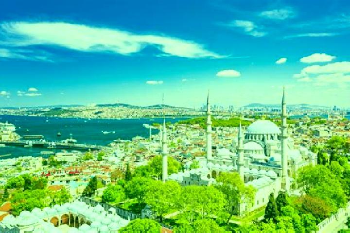 Amelia, 28 — Escort in Ermenek, Turkey
