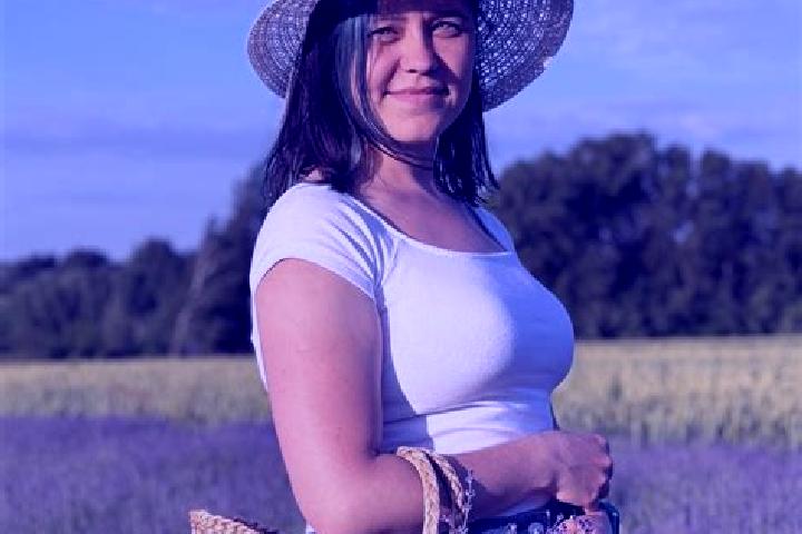 Amelia, 28 — Escort in Khmilnyk, Ukraine