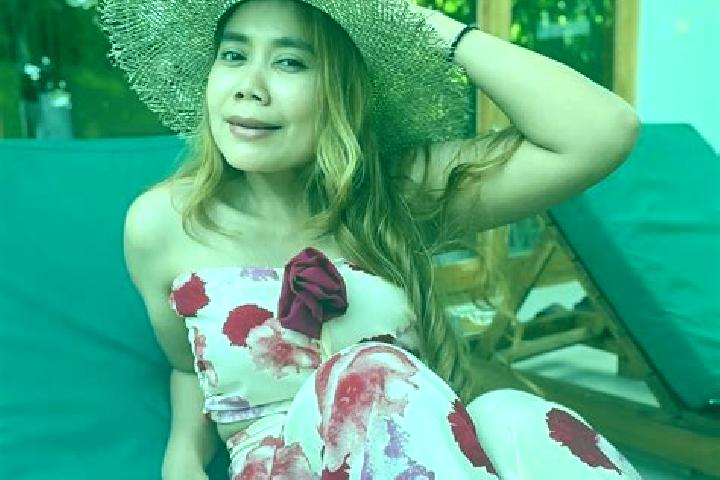 Amelia, 28 — Escort in Plai Phraya, Thailand