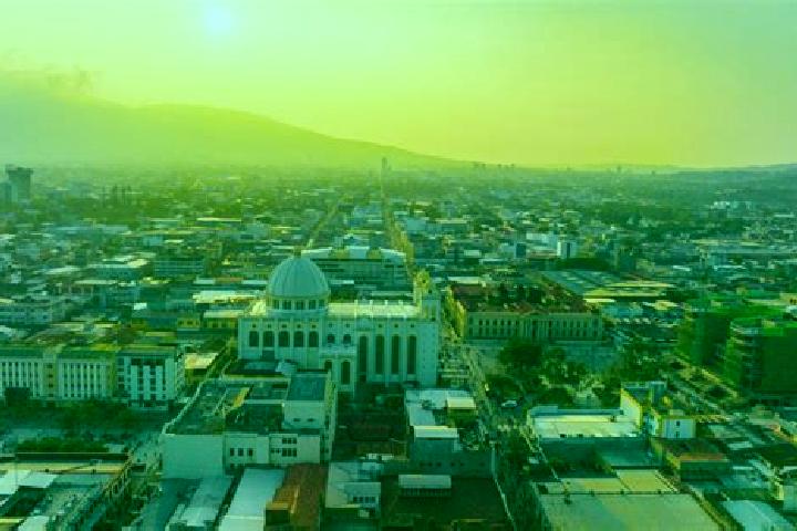 Amelia, 28 — Escort in Santiago de Maria, El Salvador