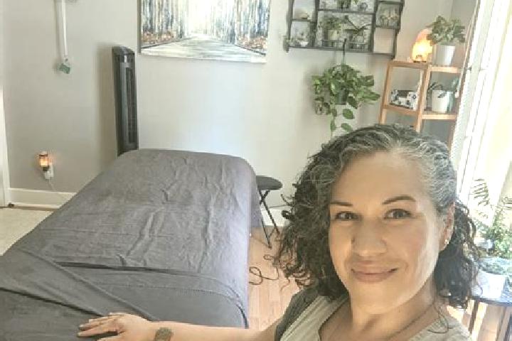 Amelia, 29, a black brown-eyed ebony companion based in Afogados da Ingazeira. Offering Massage, Roleplay, GFE. Available for incall and outcall, overnight b...