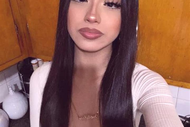 Amelia, 29, a black grey-eyed latina companion based in Mettamalai. Offering Striptease, CIM, Fetish. Available for incall and outcall, day and evening dates.