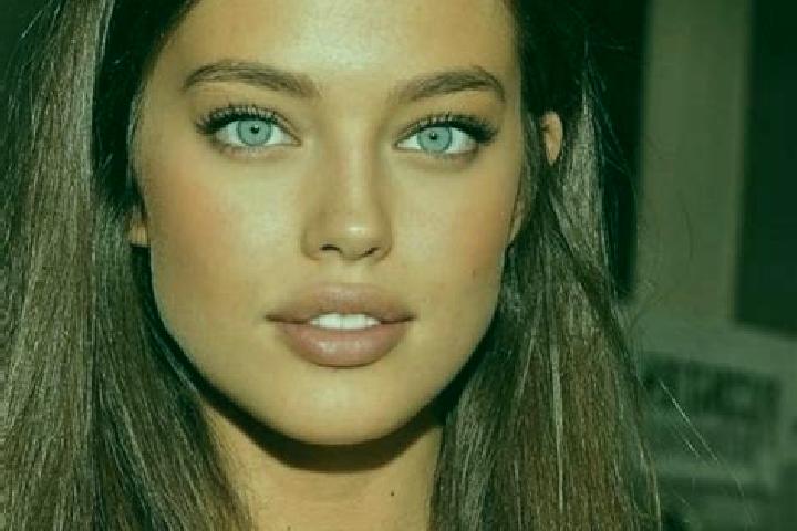 Amelia, 29, a chestnut blue-eyed middle eastern companion based in Gars am Kamp. Offering 69, Couples, Striptease, Massage, OWO. Available for incall and out...