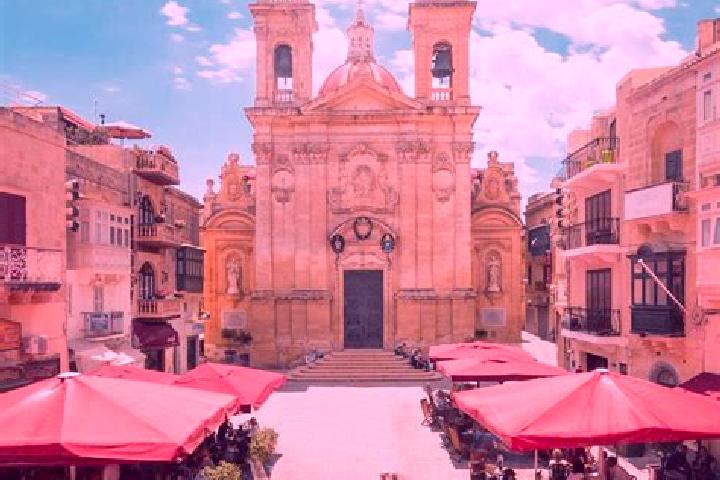 Amelia, 29 — Escort in Qala, Malta