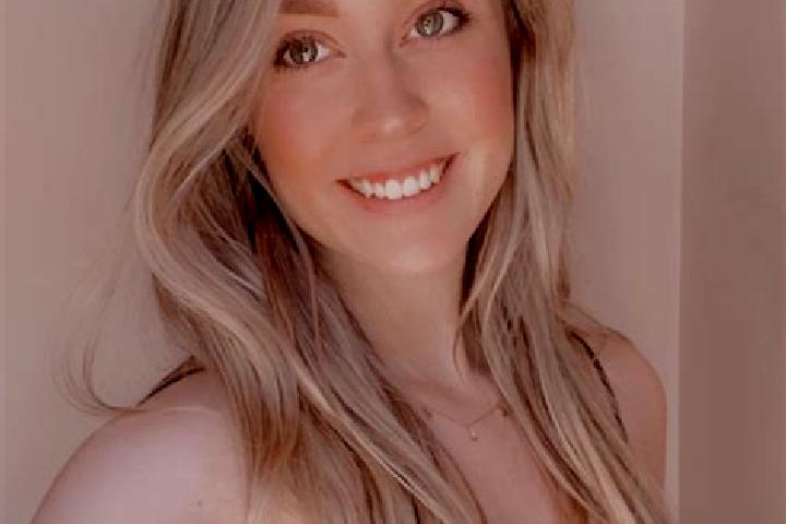 Amelia, 29 — Escort in South Windham, United States