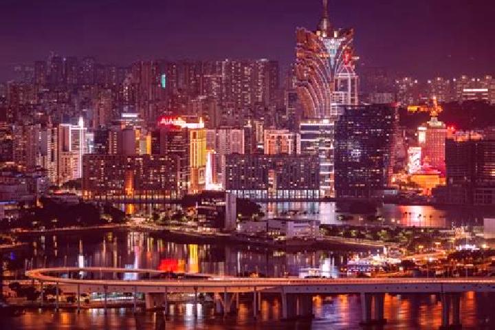 Amelia, 29 — Escort in Taha Man Zu, China