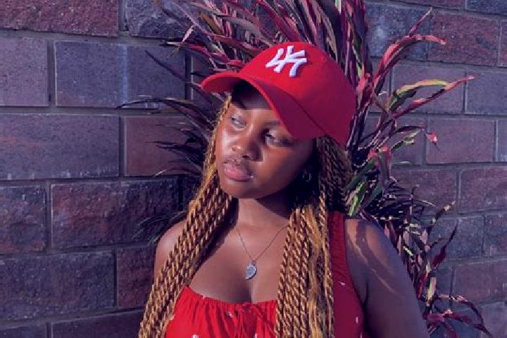Amelia, 30 — Escort in Anga, Ivory Coast