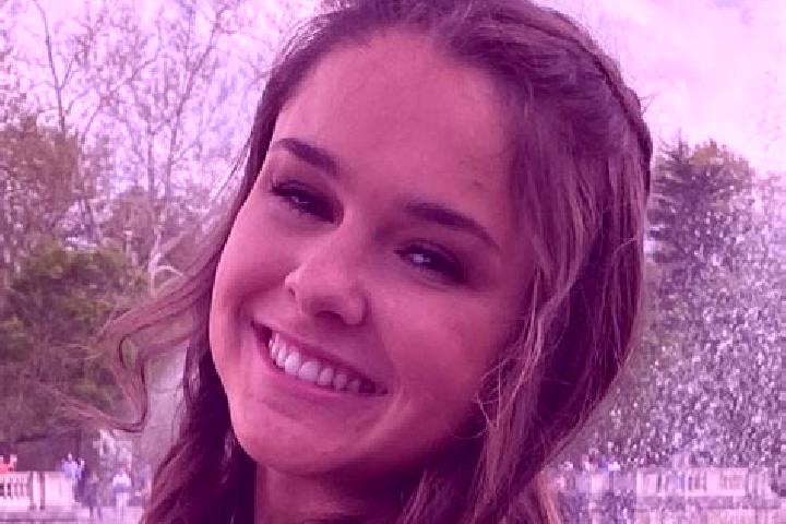 Amelia, 30 — Escort in Wentzville, United States
