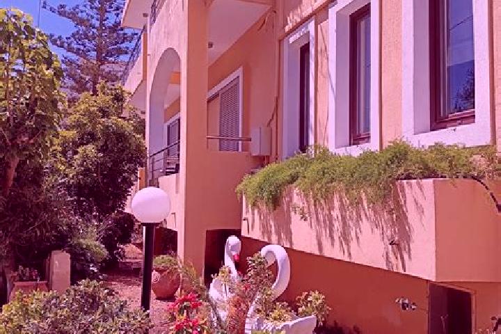 Amelia, 31 — Escort in Palaiochora, Greece
