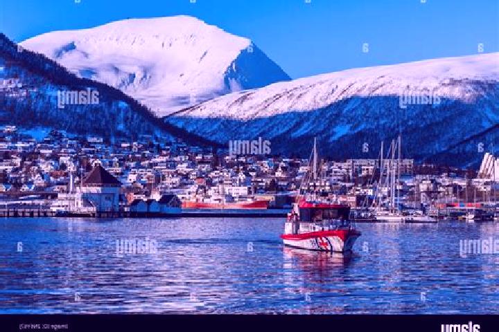 Amelia, 31 — Escort in Tromsdalen, Norway