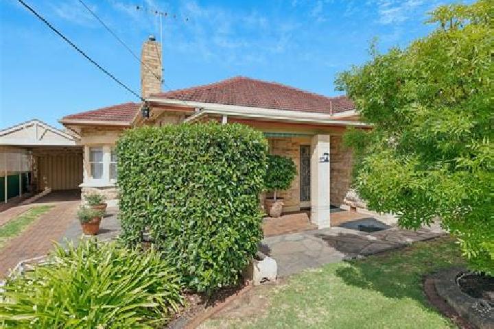 Amelia, 31 — Escort in Woodville North, Australia