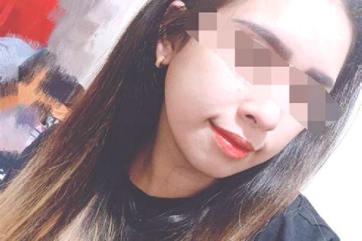 Amelia, 32, a red dark-eyed middle eastern companion based in Kampung On Lok. Offering OWO, Couples, BDSM, Fetish. Available for incall and outcall, day and ...