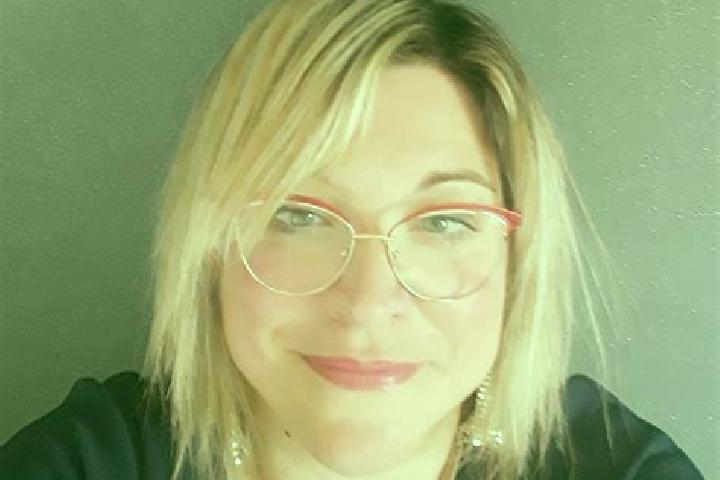 Amelia, 32 — Escort in Beaumont-les-Autels, France