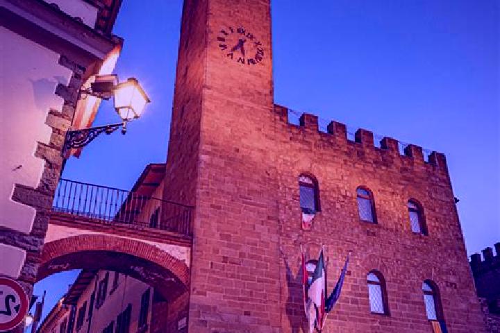 Amelia, 32 — Escort in Castiglion Fibocchi, Italy